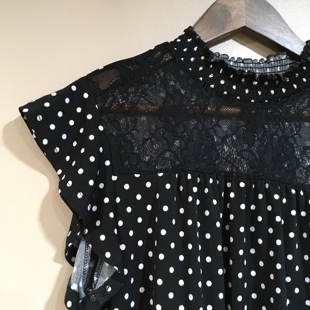 Adrienne Vittadini Lace Polka Dot Blouse Womens M Black White Classic Retro Mod - Picture 2 of 10